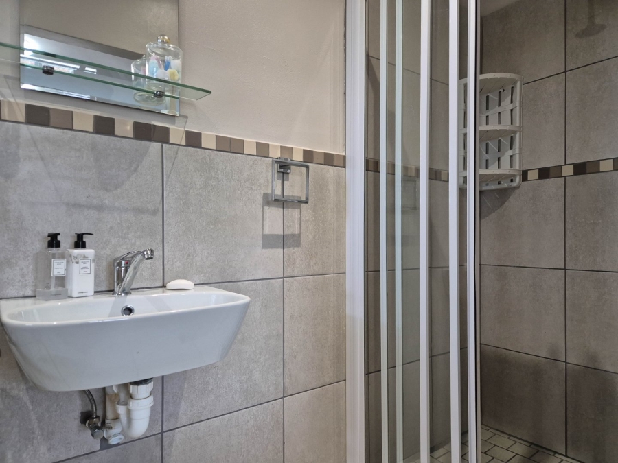 4 Bedroom Property for Sale in Stilbaai Wes Western Cape